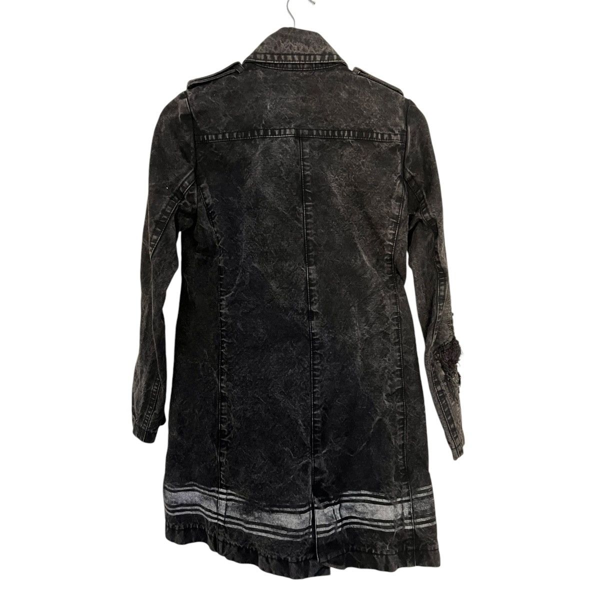 Share Spirit Homme Share spirit embellishment trench coat Size US S / EU 44-46 / 1 - 5 Thumbnail