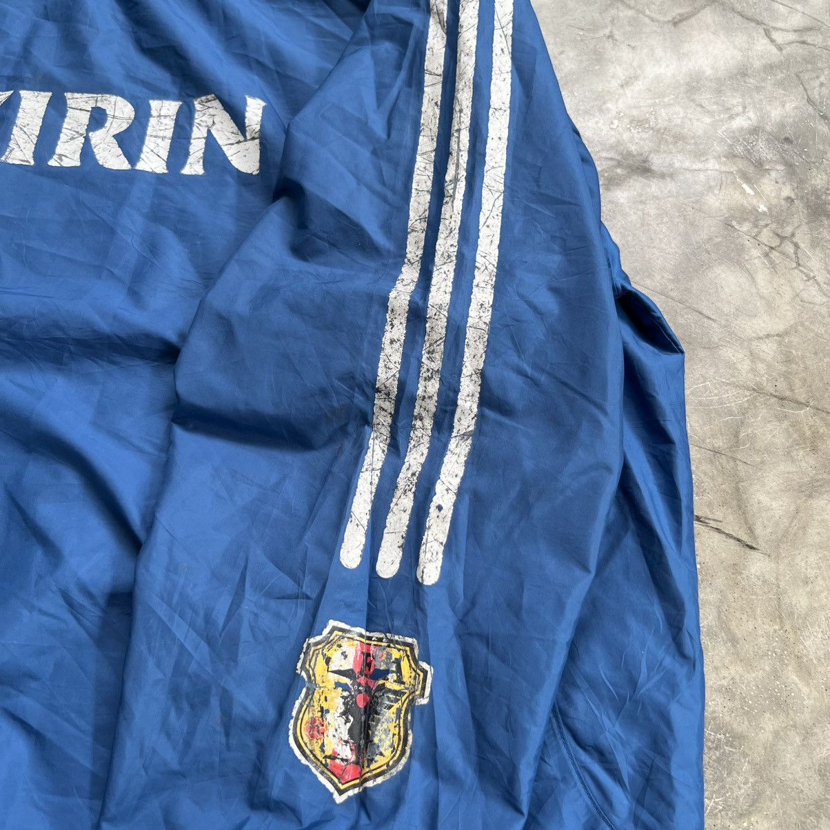 Adidas 1990s Adidas Kirin Jersey Longsleeve Shirt Size US XL / EU 56 / 4 - 4 Thumbnail
