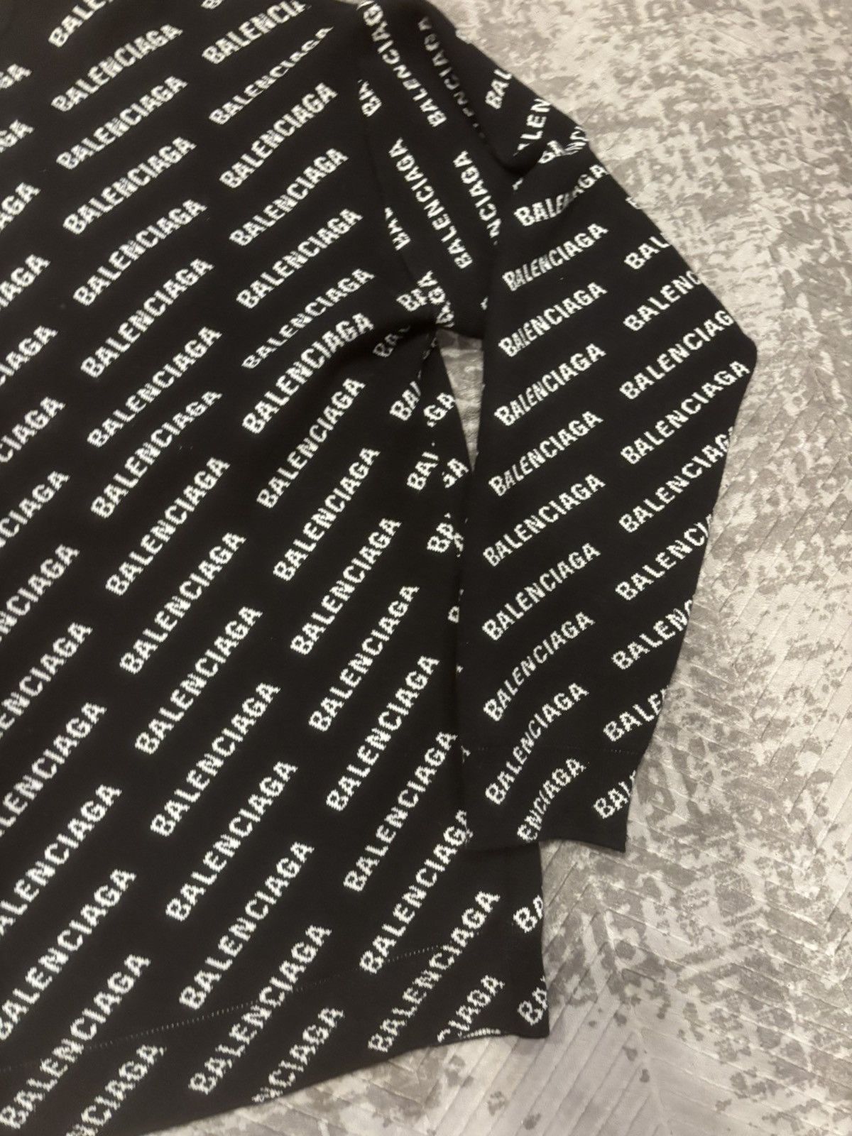 Balenciaga Balenciaga wool crewneck Size US M / EU 48-50 / 2 - 3 Thumbnail
