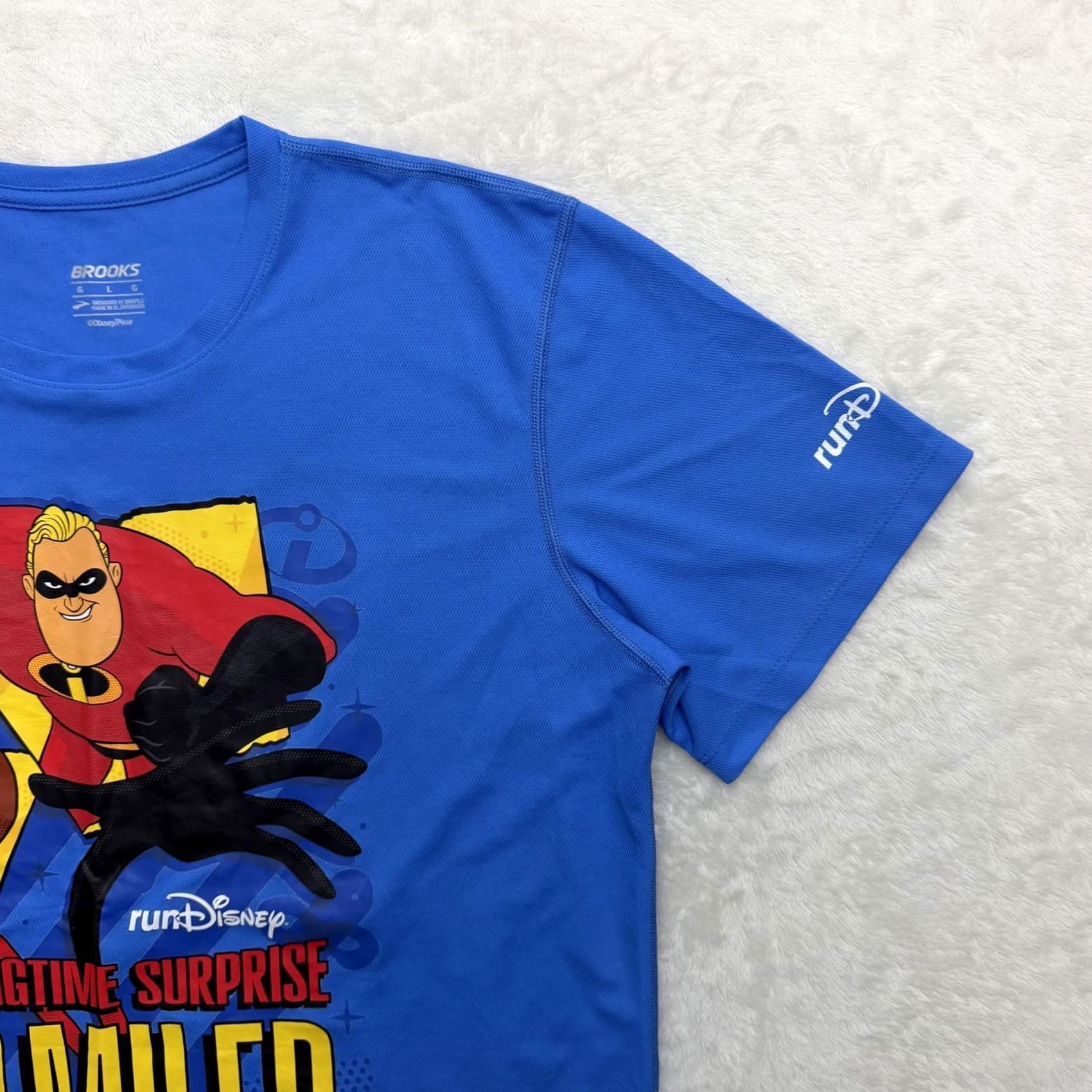 Brooks RunDisney Incredibles Brooks Shirt Mens Large Blue T-Shirt Short Sleeve Moisture Wicking Quick Dry Logo Graphic Print Size US L / EU 52-54 / 3 - 4 Thumbnail