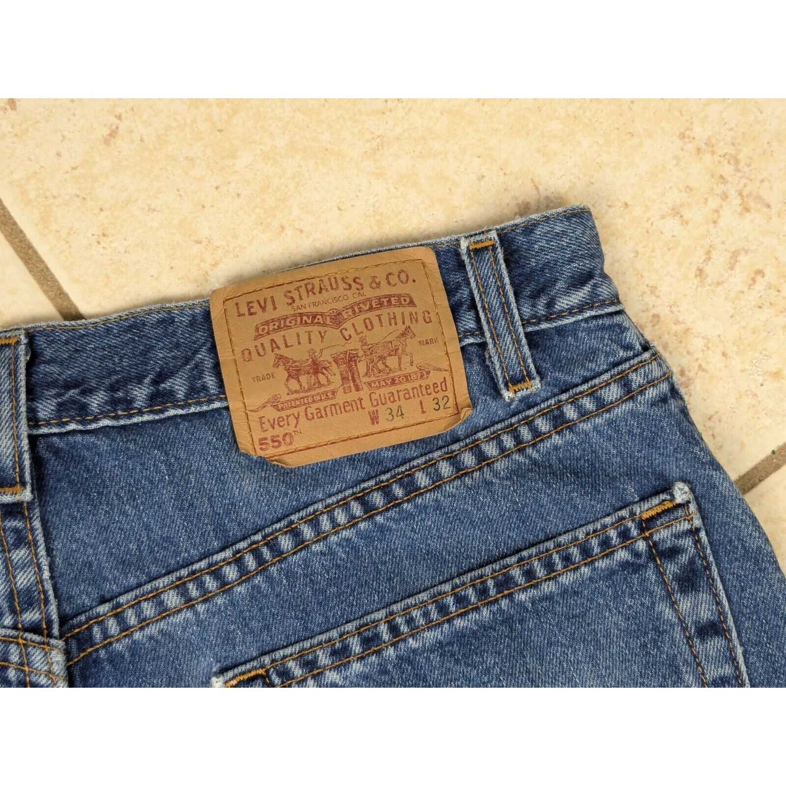 Levi's Vtg 90's Levis Jeans 550 34x32 Relaxed Fit USA Blue Denim Size US 34 / EU 50 - 13 Thumbnail