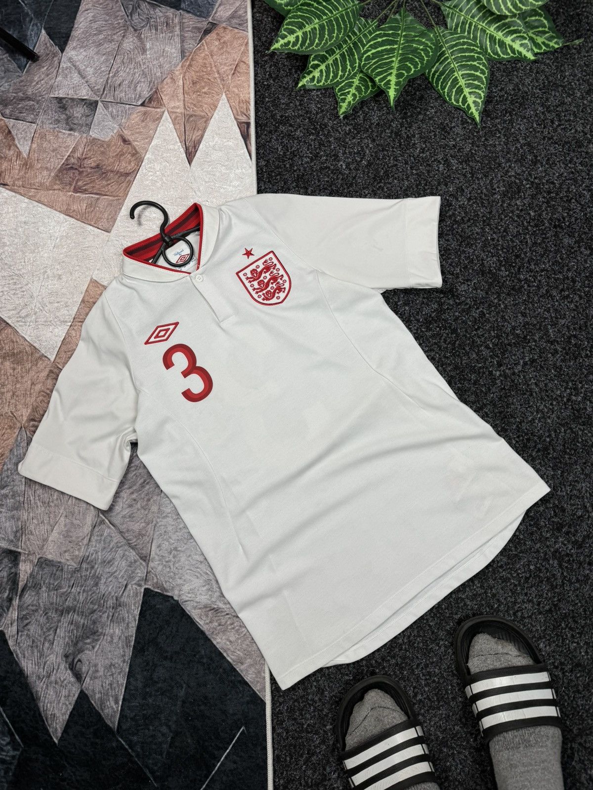 Umbro × Vintage POLAND-UKRAINE UMBRO England Football EURO 2012 SIZE S Size US S / EU 44-46 / 1 - 17 Thumbnail