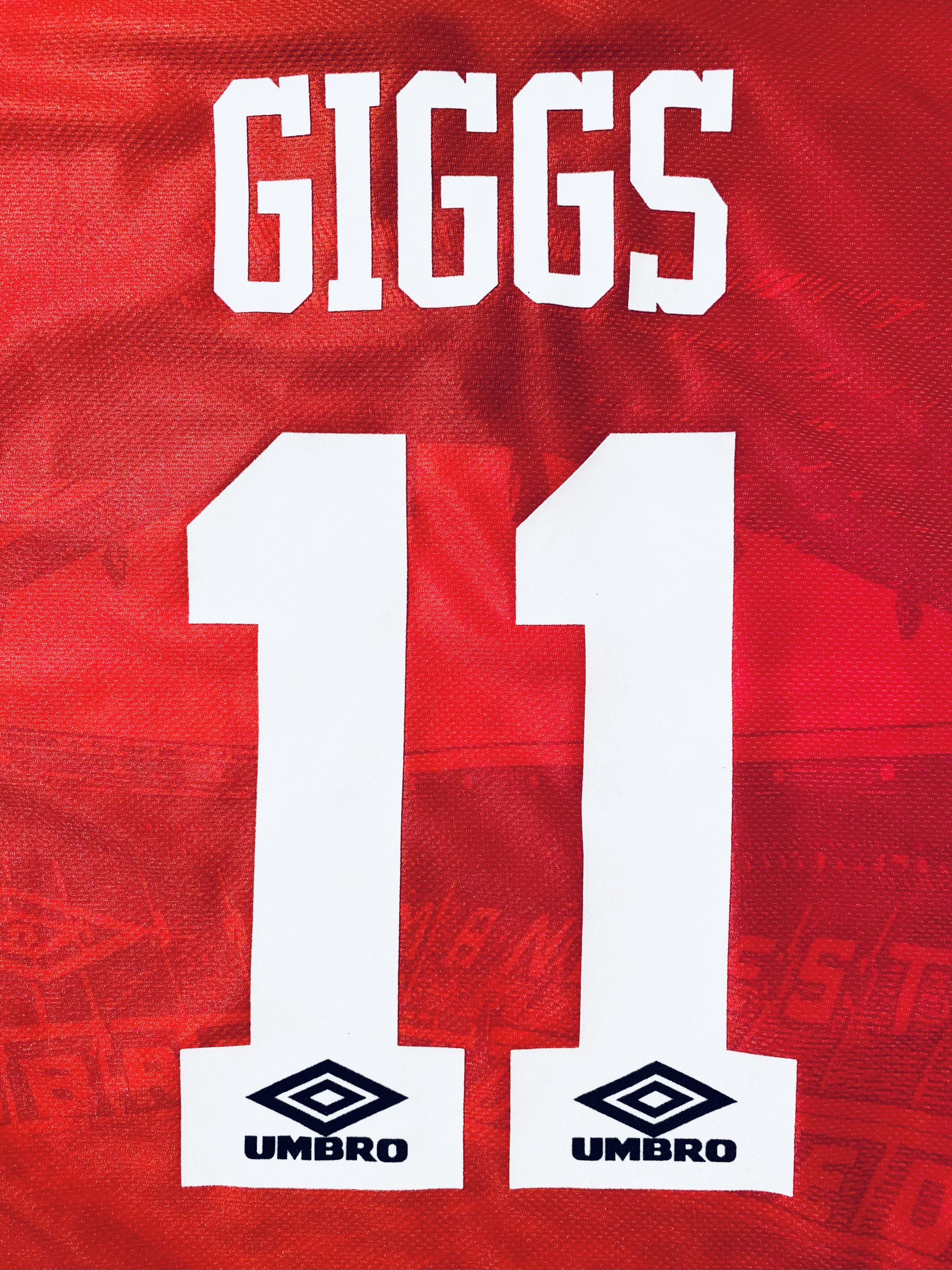 Umbro Manchester United Giggs Home Jersey Shirt 1994 - 1996 Size US L / EU 52-54 / 3 - 7 Thumbnail