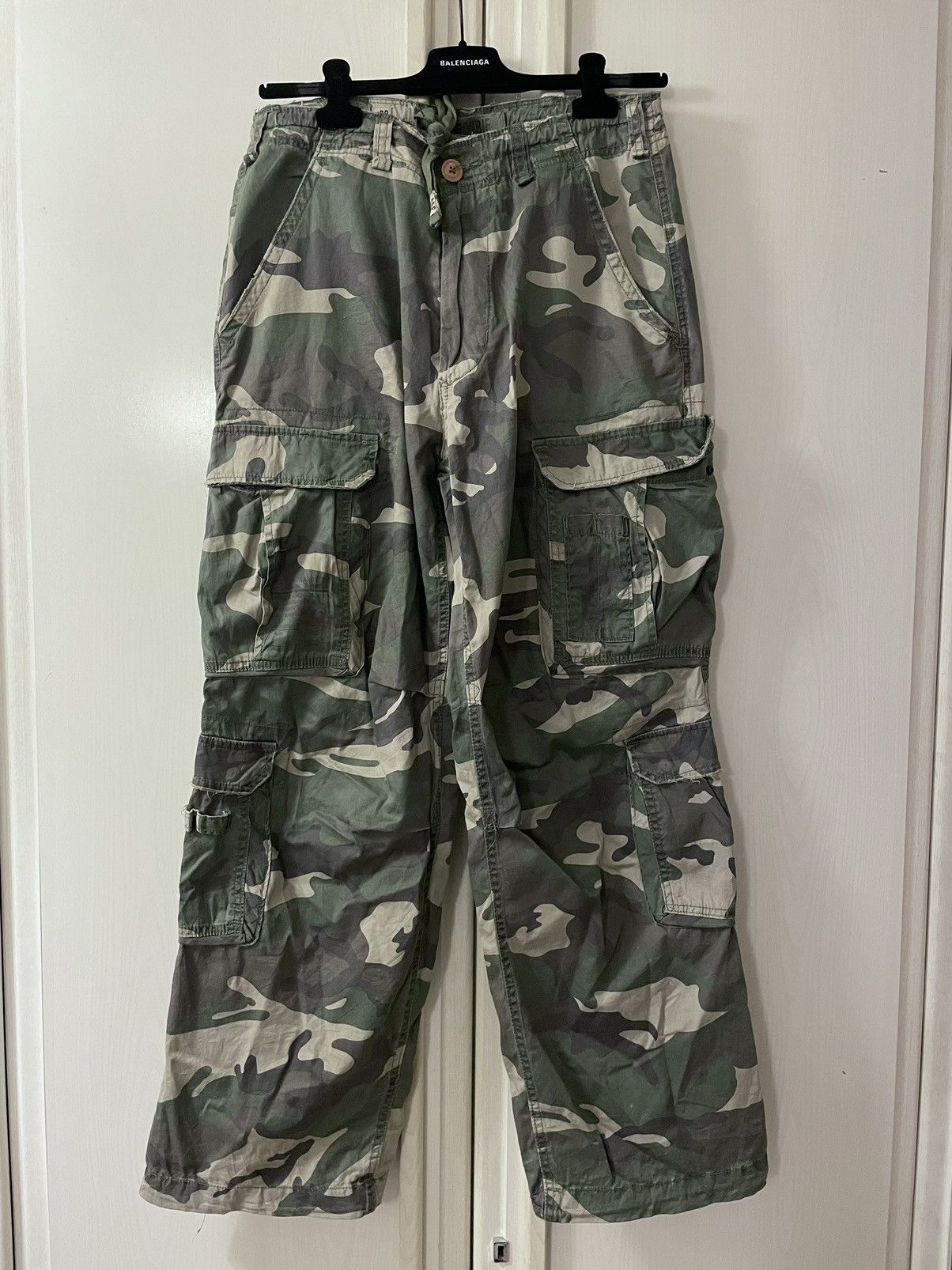 image of Abercrombie Fitch x Camo Vintage Abercrombie Camo Military Cargo Pants in Green, Men's (Size 30)