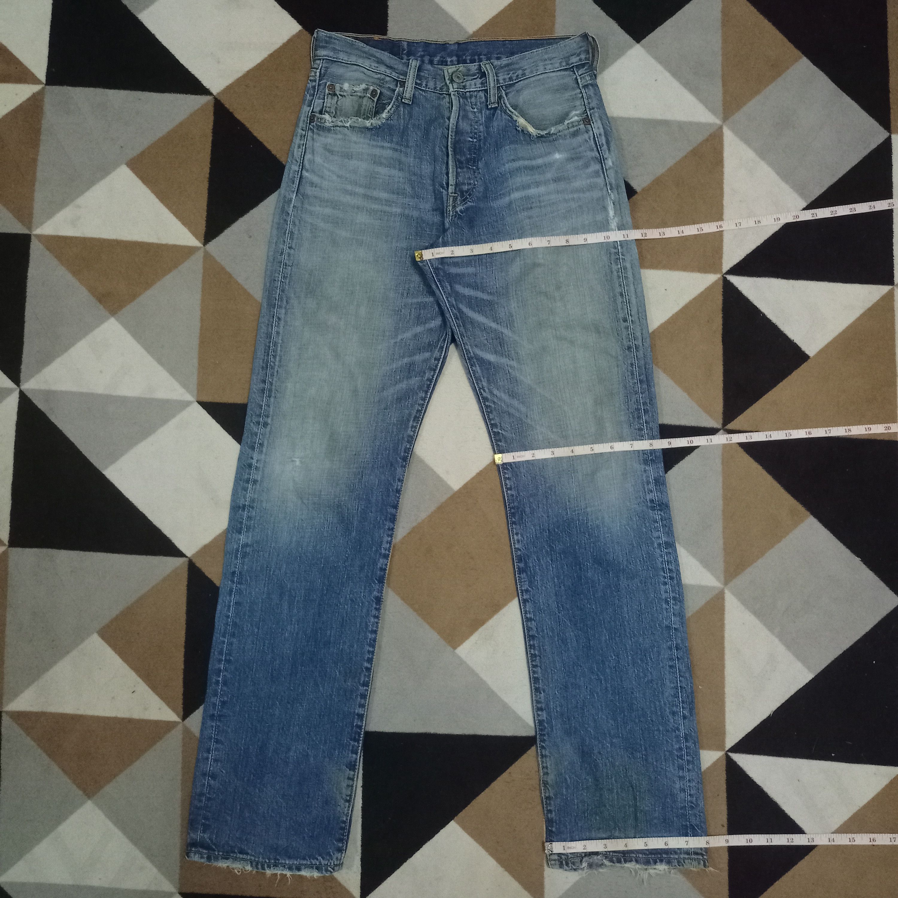 Levi's × Levi's Vintage Clothing Vintage 90s Levis 501 Faded Style Distressed Loose Jeans Size US 29 - 12 Thumbnail