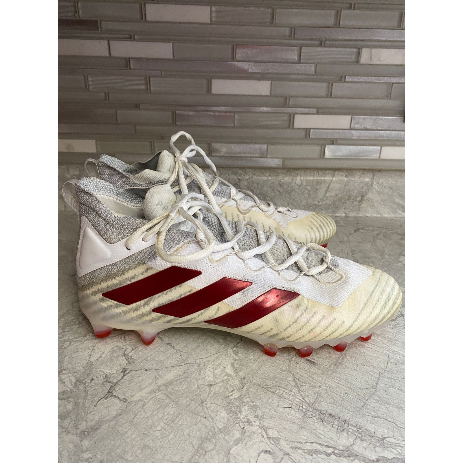 Adidas Adidas White and Red Football Cleats Size 13.5 Size US 13 / EU 46 - 3 Thumbnail