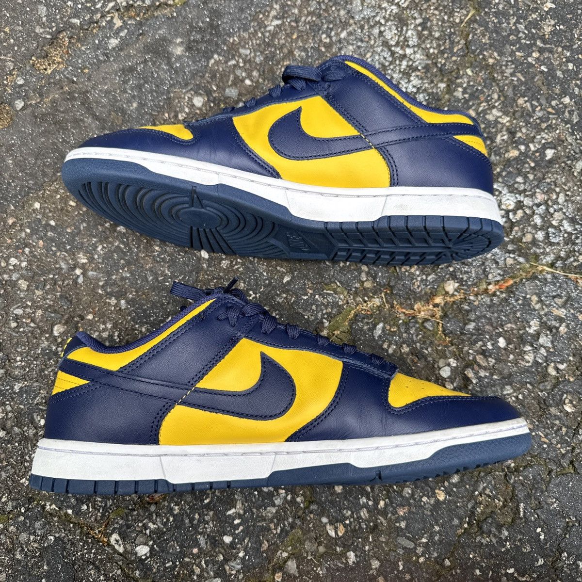 Nike Nike Dunk Low Michigan Size US 10.5 / EU 43-44 - 1 Thumbnail