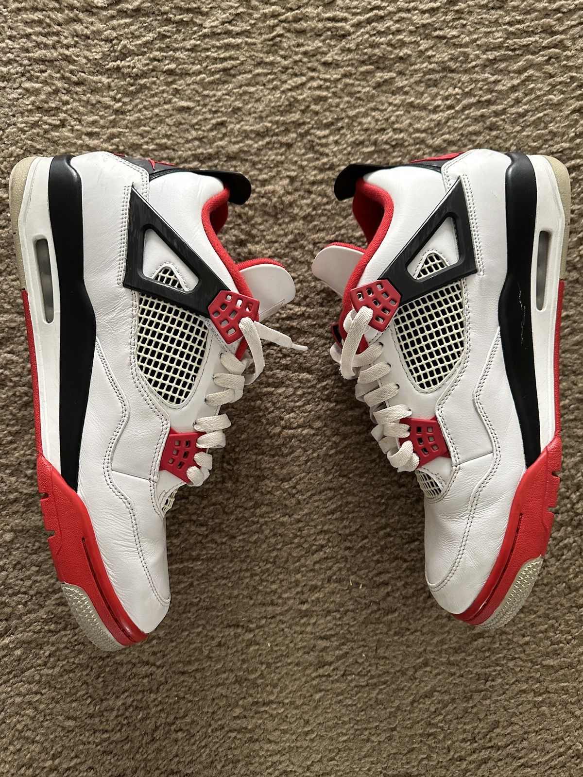Jordan Brand × Nike Jordan 4 Retro Fire Red Size US 13 / EU 46 - 4 Thumbnail