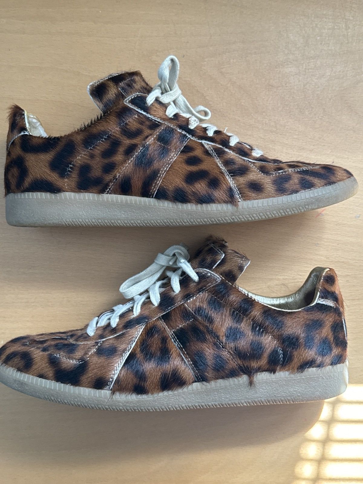 Maison Margiela Maison Martin Margiela Replica Low Gats Cheetah Fur AW17 Size US 8 / EU 41 - 3 Thumbnail