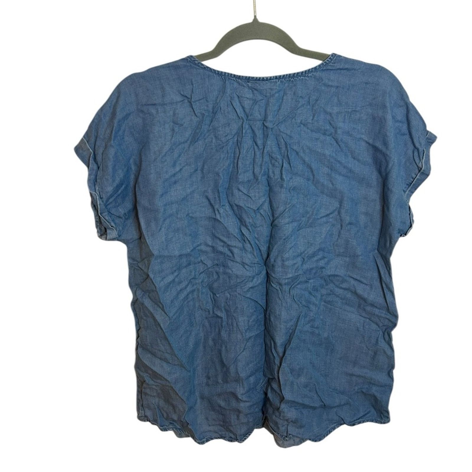 Chicos Chico’s Chambray Popover Blouse Size M / US 6-8 / IT 42-44 - 2 Thumbnail