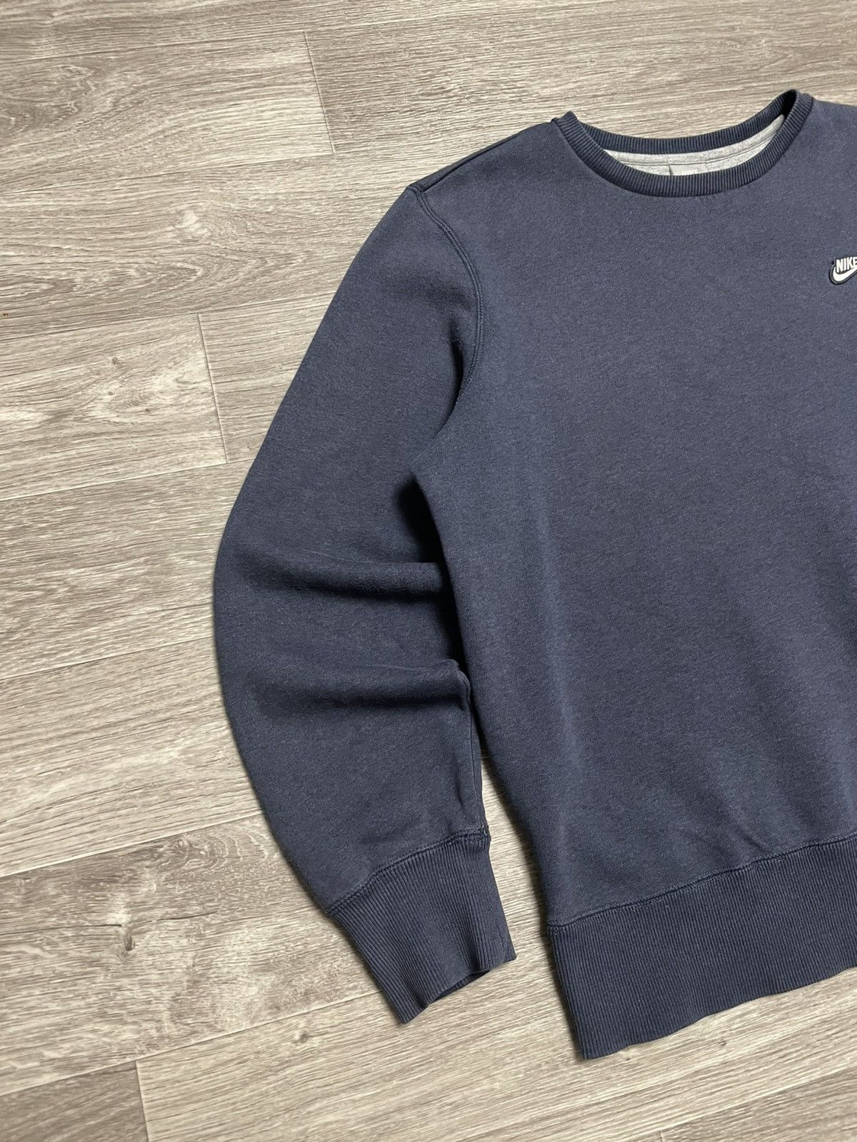 Nike Vintage Nike Navy Blue Basic Sweatshirt Crewneck Gray Tag Size US L / EU 52-54 / 3 - 4 Thumbnail