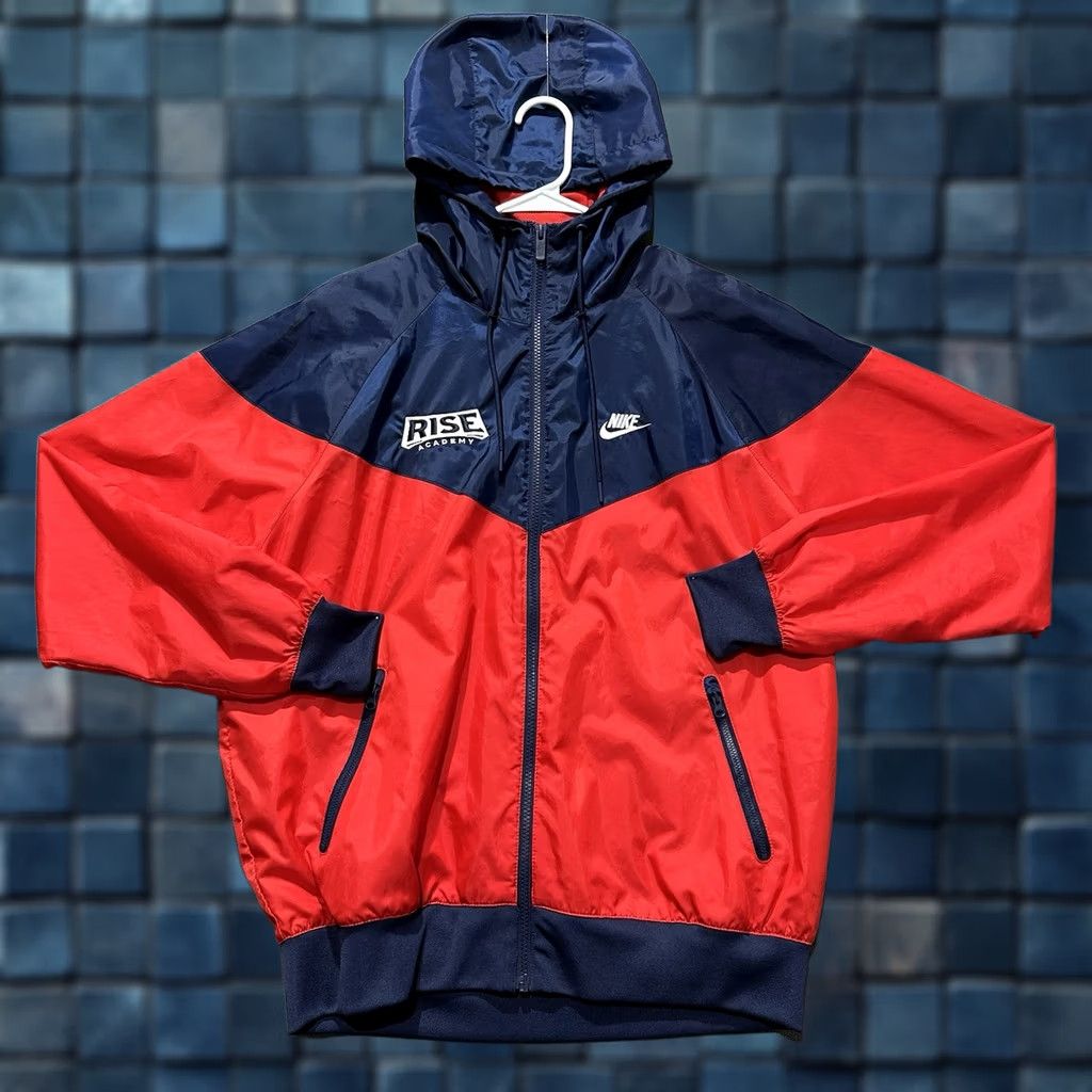 Nike Nike Windrunner Jacket Mens M Red Hooded Full Zip Colorblock Windbreaker Size US M / EU 48-50 / 2 - 1 Thumbnail