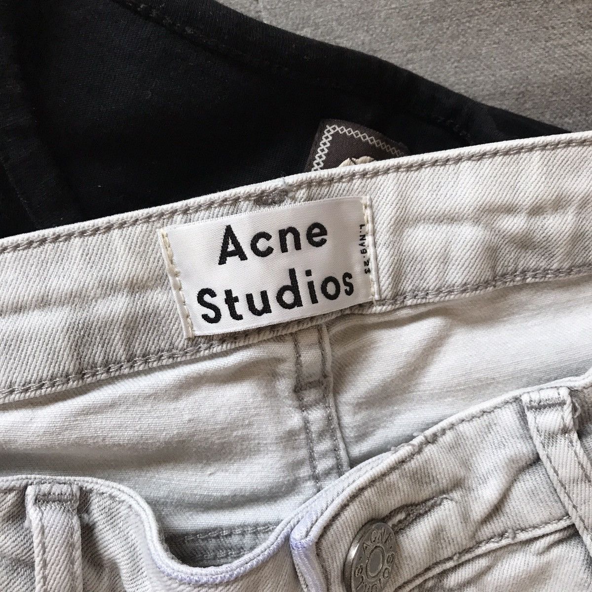 Acne Studios Acne Studios Skin 5 Ivy Washed Grey 30 Size 30" / US 8 / IT 44 - 9 Thumbnail