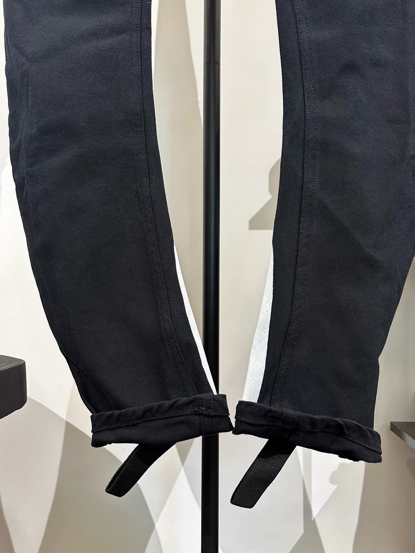 11 By Boris Bidjan Saberi Boris Bidjan Saberi 11by BBS P1 Canvas Curved Pants K35 Size US 35 - 6 Thumbnail