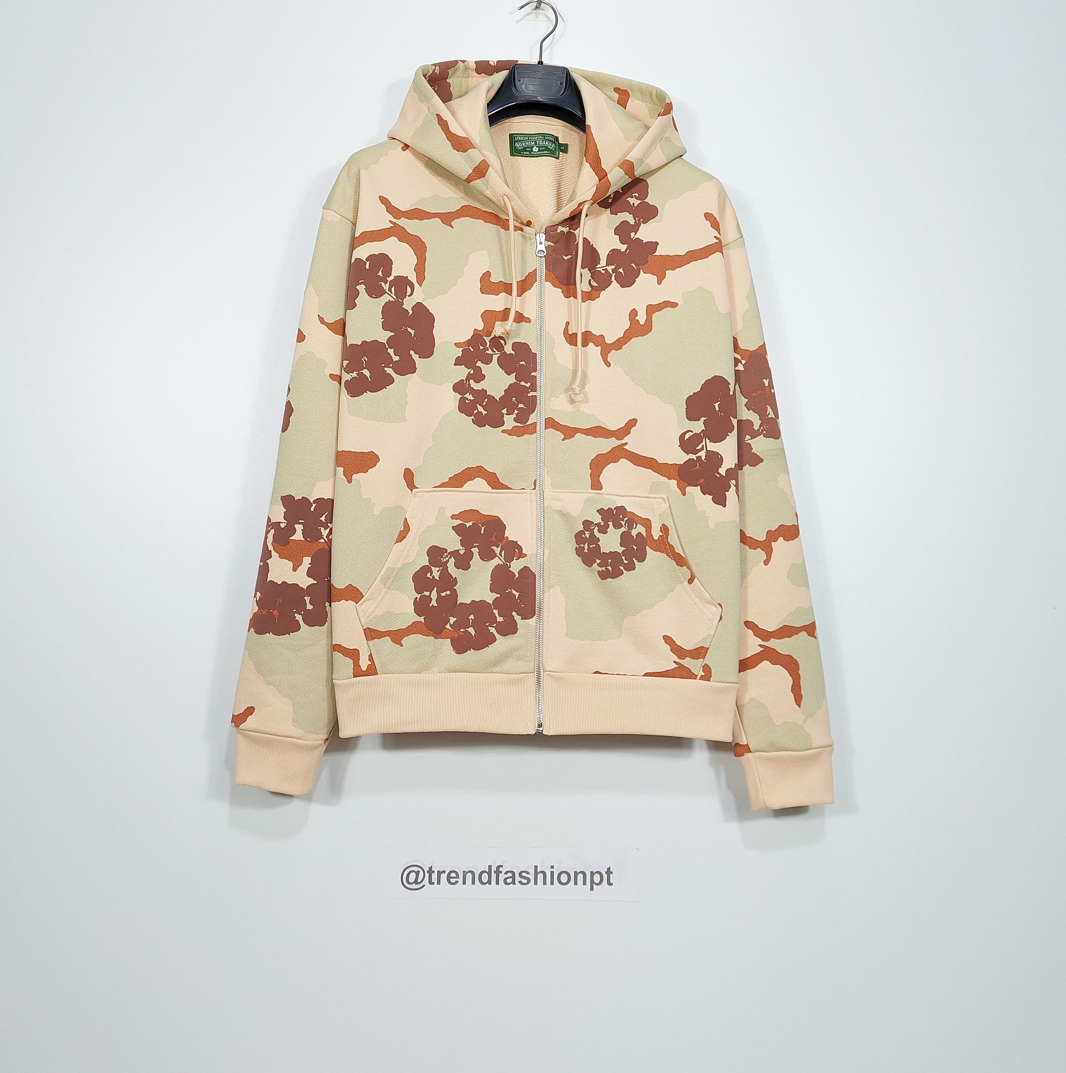DENIM TEARS cotton wreath zip hoodie - camou tan L Size US L / EU 52-54 / 3 - 1 Thumbnail