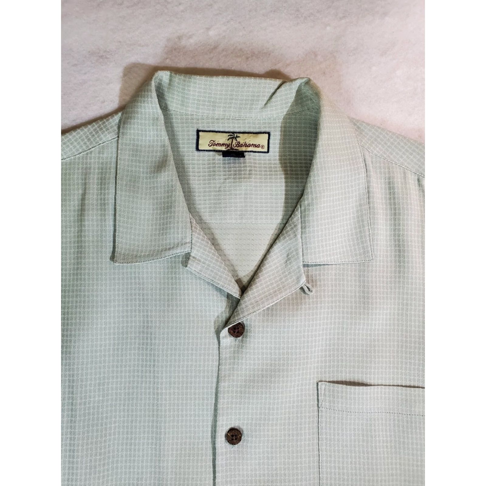 Tommy Bahama Tommy Bahama Button-Up Shirt Camp Style Short Sleeve XL Multicolor Silk Size US XL / EU 56 / 4 - 3 Thumbnail
