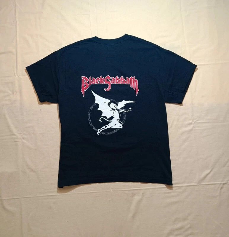 Black Sabbath VERY RARE Vintage Black Sabbath Black Tshirt Cross L Size US L / EU 52-54 / 3 - 9 Thumbnail