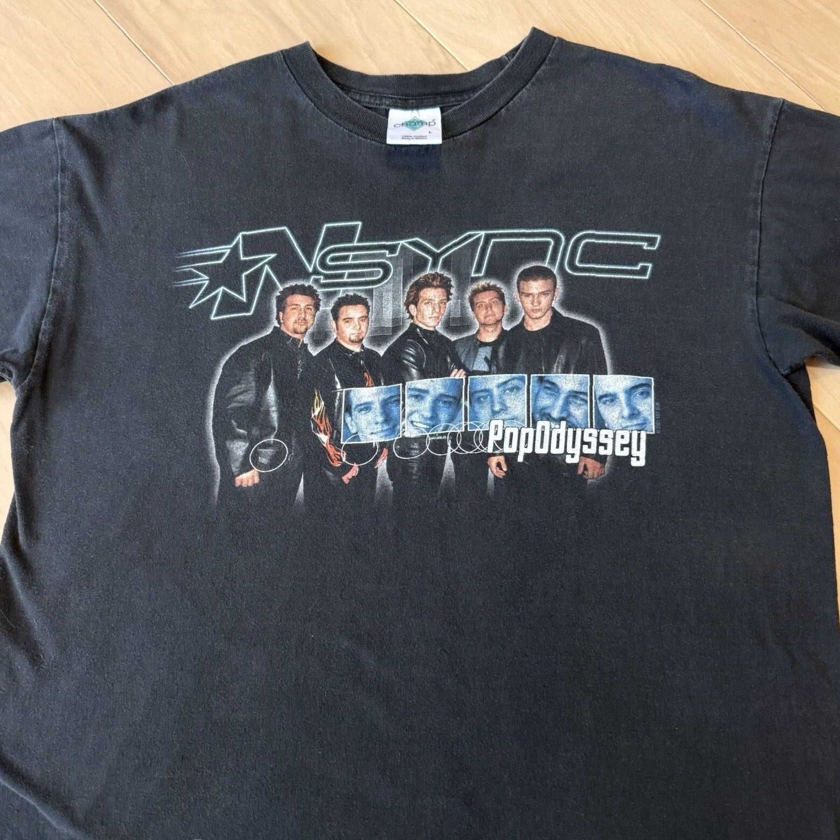 Vintage VINTAGE Nsync Pop Odyssey Shirt L Black Crew Neck Short Sleeve Logo Graphic Men 90s USA Music T-Shirt Limited Edition Size US L / EU 52-54 / 3 - 3 Thumbnail