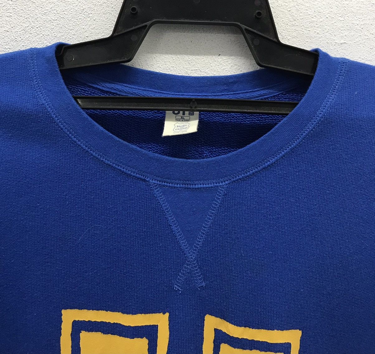 Uniqlo × Vintage Vintage Uniqlo Paint And Cloth Usa Sweatshirt Size US XL / EU 56 / 4 - 3 Thumbnail