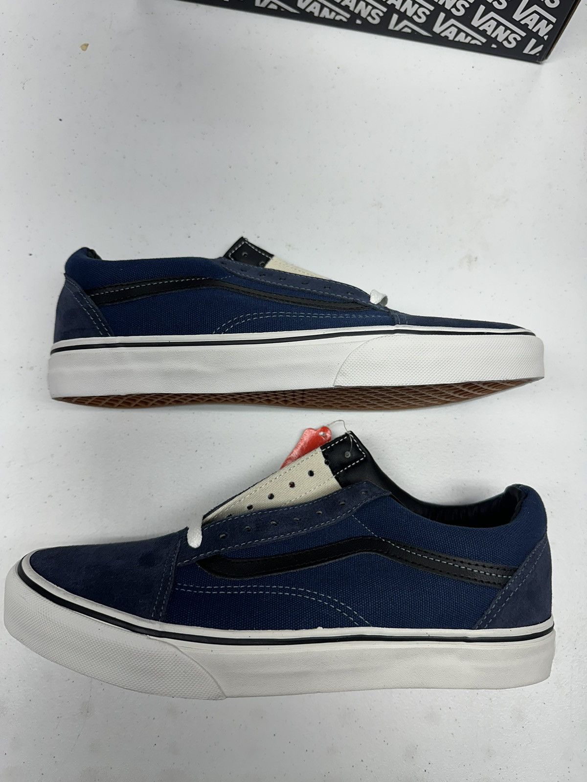 Vans Vans Old Skool Mood Indigo/Black size 9 Size US 9 / EU 42 - 2 Thumbnail