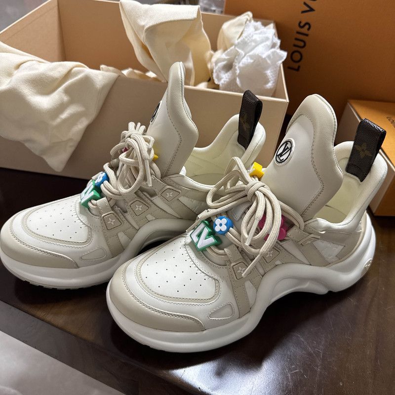 Louis Vuitton Louis Vuitton Archlight Casual Sneakers for Women 0079 Size US 7.5 / IT 37.5 - 1 Thumbnail