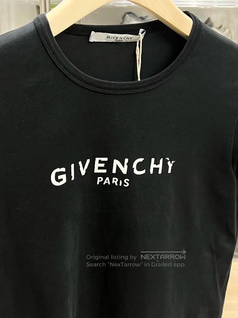 Givenchy Givenchy BW7060-3Z0Y-001, black destroyed logo short-sleev Size US M / EU 48-50 / 2 - 4 Thumbnail