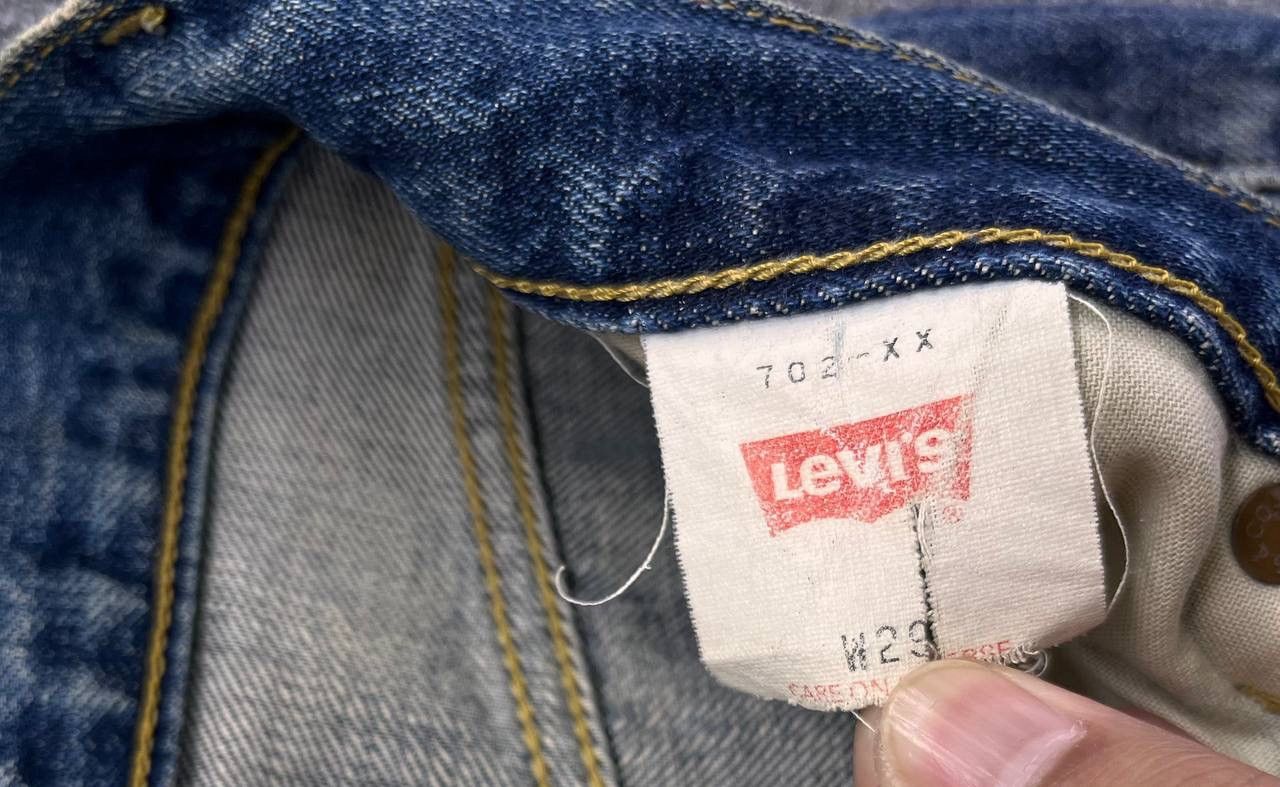 Levi's Vintage 90’s LEVIS 702xx Big E Selvedge Redline Buckle Back Size US 29 - 8 Thumbnail