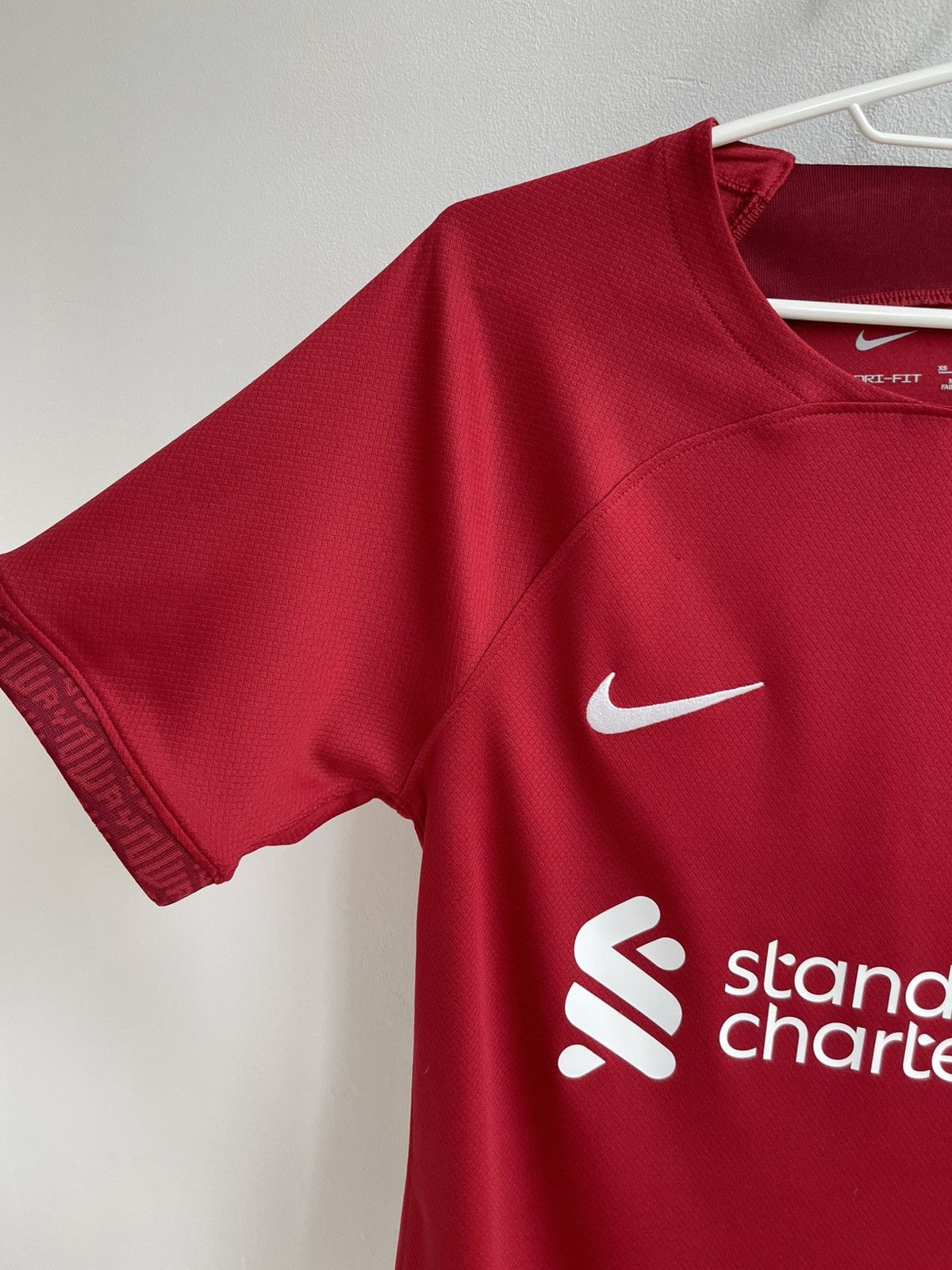 Adidas Liverpool 2022 2023 Shirt Football Soccer Jersey DM1843-609 Size US XS / EU 42 / 0 - 3 Thumbnail