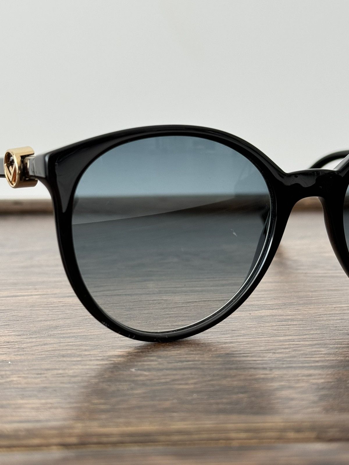 Fendi Fendi Women’s Black Sunglasses Size ONE SIZE - 5 Thumbnail