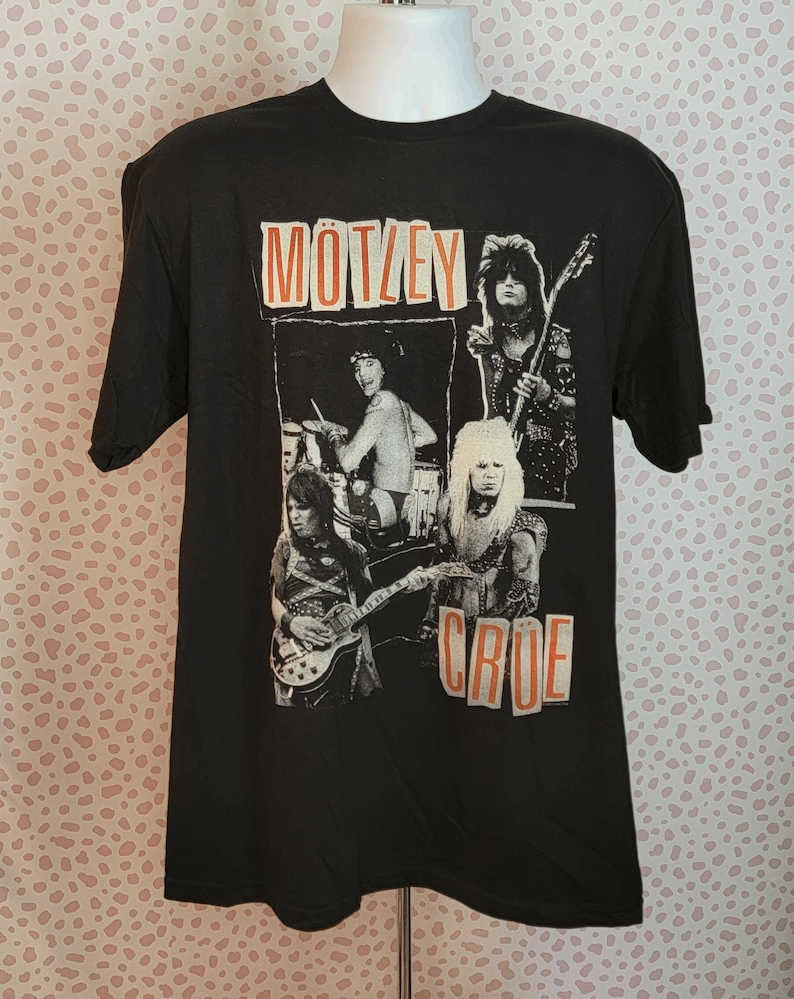 Motley Crue 40 Years Band Logo T-Shirt - Official Men's Black Tee, Size Large (100% Cotton)