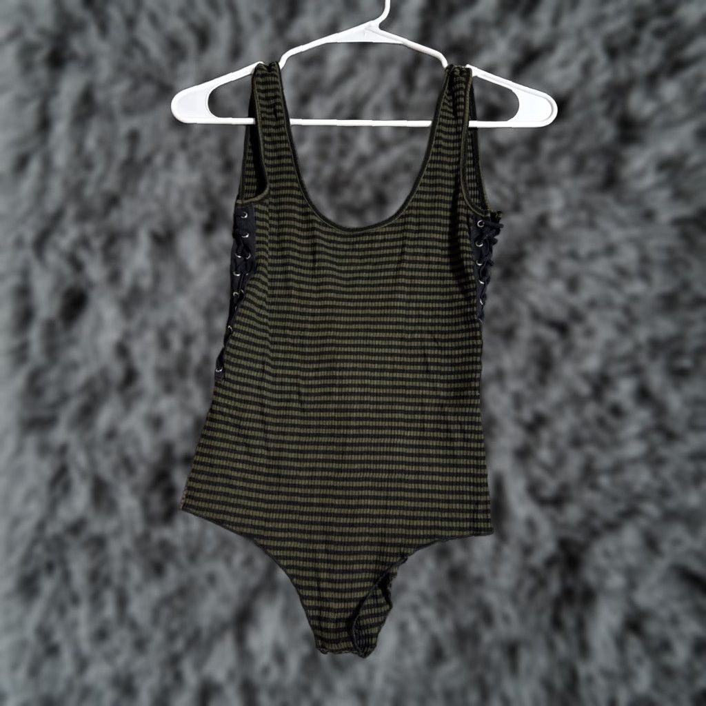 Vintage Y2K Edgy Bodysuit Sz Small Grunge Gothic Streetwear Clubwear Festival Dark Fairy Size S / US 4 / IT 40 - 1 Thumbnail