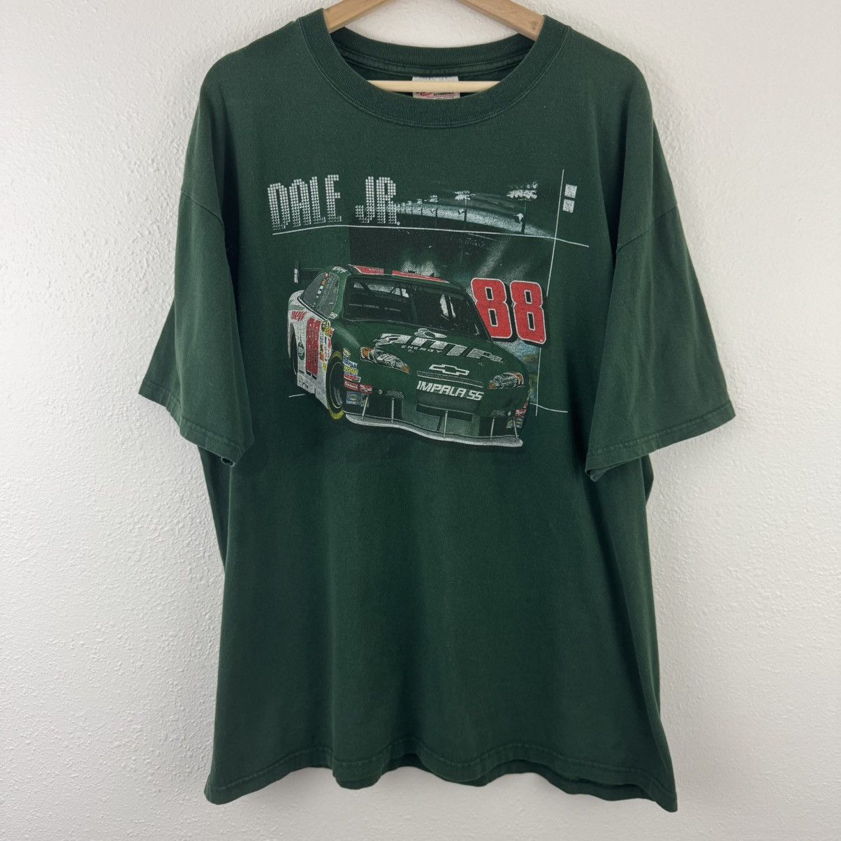 Other Dale Earnhardt Jr 88 Vintage Green NASCAR Racing Graphic Tee Size US XXL / EU 58 / 5 - 1 Thumbnail