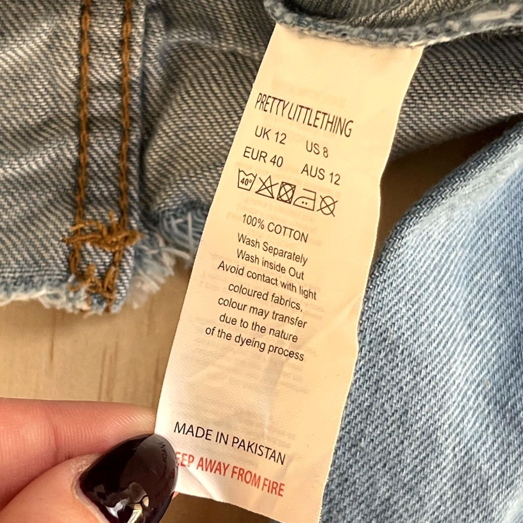 PrettyLittleThing PrettyLittleThing Jacket Womens 12 Petite Blue Denim Cropped Raw Hem Distressed Jacket Size XL / US 12-14 / IT 48-50 - 5 Thumbnail