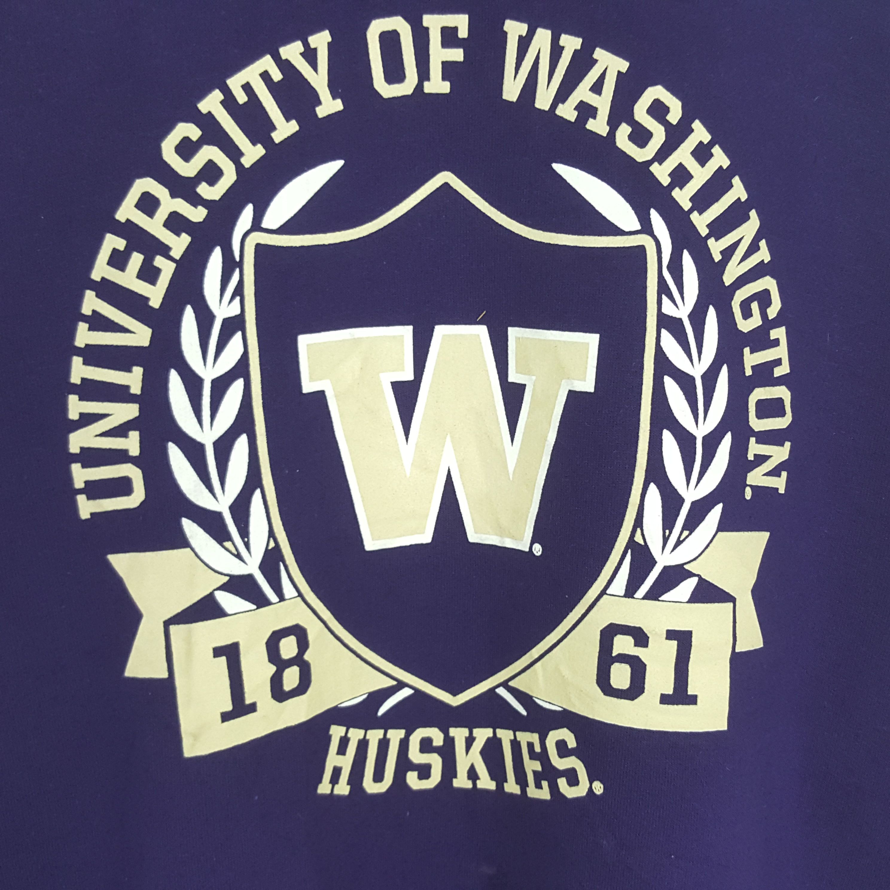 Vintage Champion University of Washington Sweatshirt