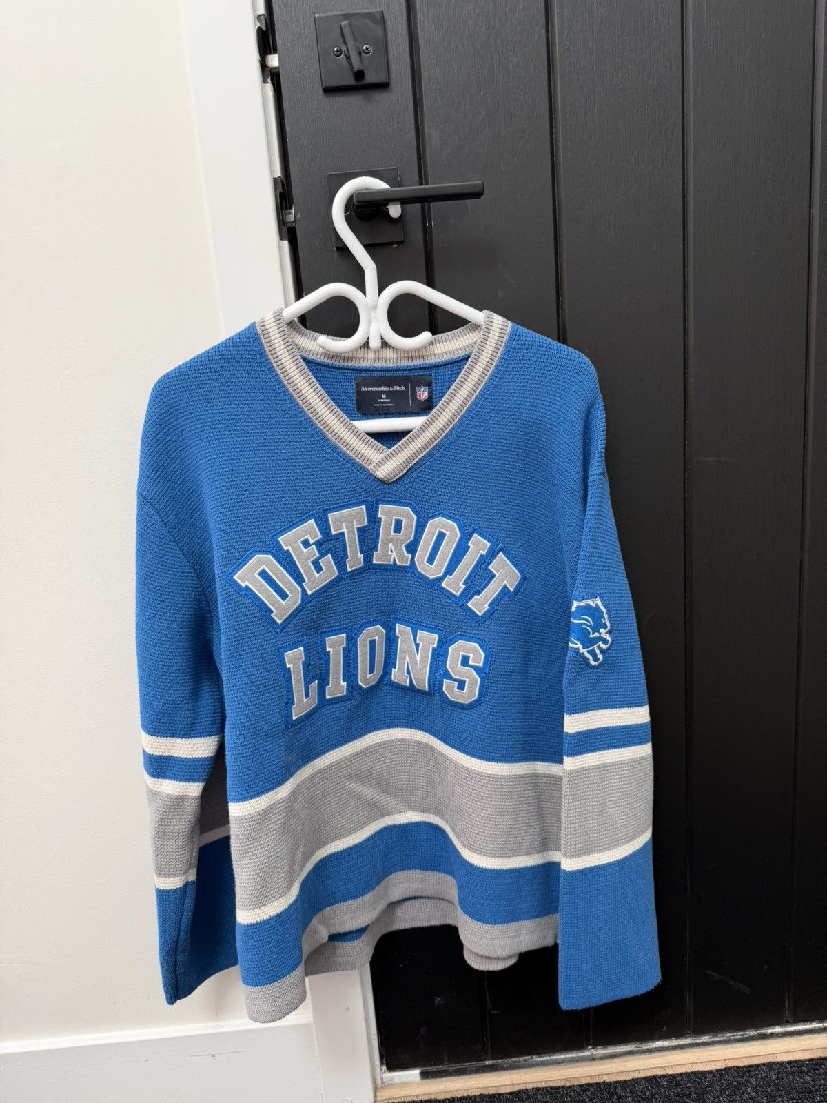 Abercrombie & Fitch Detroit Lions varsity sweater Size US M / EU 48-50 / 2 - 1 Thumbnail