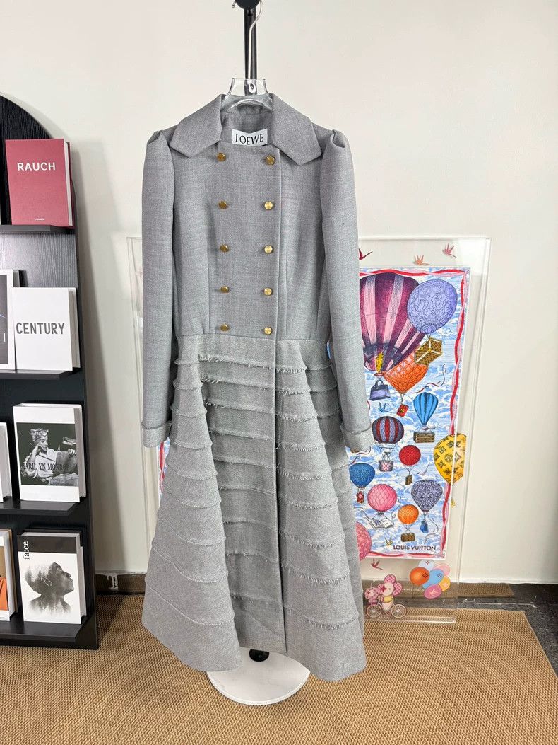 Loewe LOEWE Classic solid color coat Size XS / US 0-2 / IT 36-38 - 1 Thumbnail