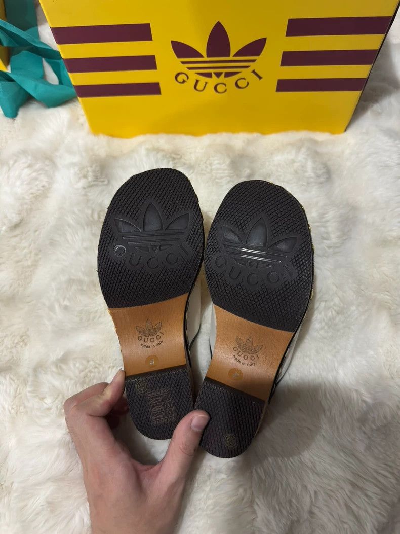 Gucci Guicci Joint printed clogs slippers Size US 6.5 / IT 36.5 - 7 Thumbnail