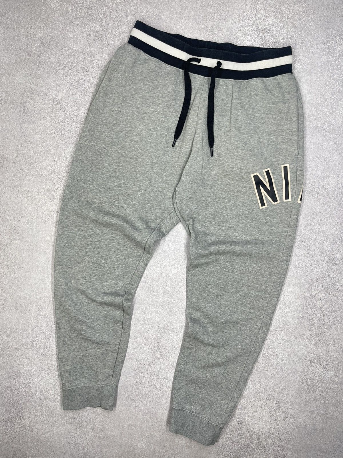 Nike Nike Air Sweatpants Joggers Grey Drill Big Logo Swoosh Y2K Size US 34 / EU 50 - 4 Thumbnail