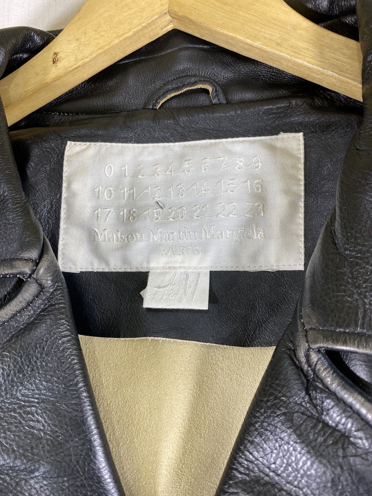 H&M × Maison Margiela reconstructed biker leather jacket Size US S / EU 44-46 / 1 - 3 Thumbnail