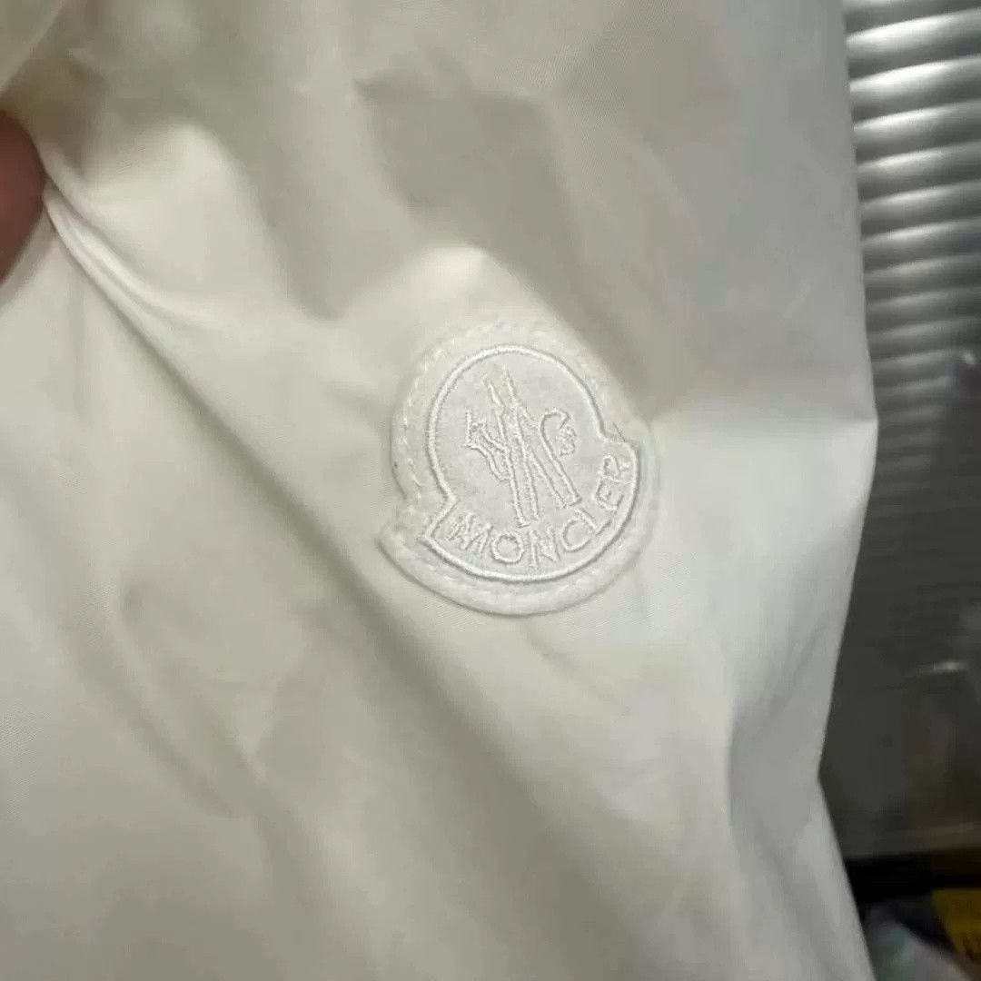Moncler Moncler White Sleeve Logo Jacket Size US XL / EU 56 / 4 - 2 Thumbnail