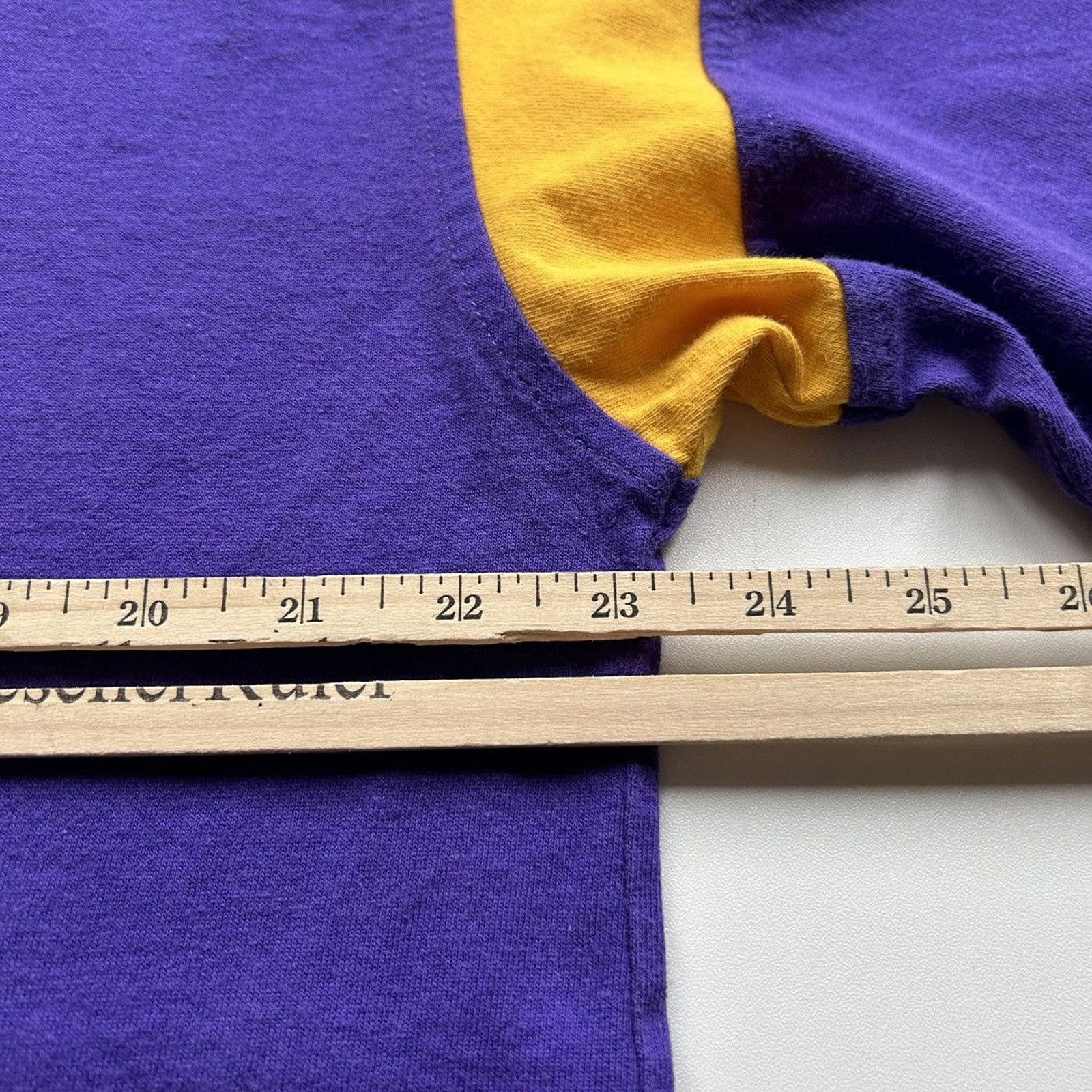 NFL Vintage Y2K Minnesota Vikings NFL Logo T Shirt XL Purple Size US XL / EU 56 / 4 - 4 Thumbnail