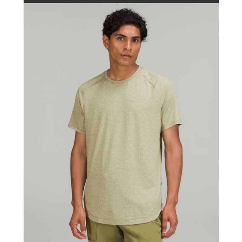 Lululemon Lululemon Drysense Training Short Sleeve Shirt Green SZ M Size US M / EU 48-50 / 2 - 1 Thumbnail
