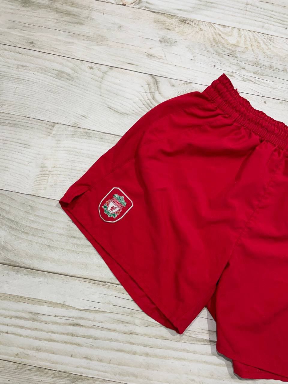 Reebok REEBOK LIVERPOOL 2002 2003 HOME FOOTBALL SOCCER SHORTS Size US 32 / EU 48 - 3 Thumbnail