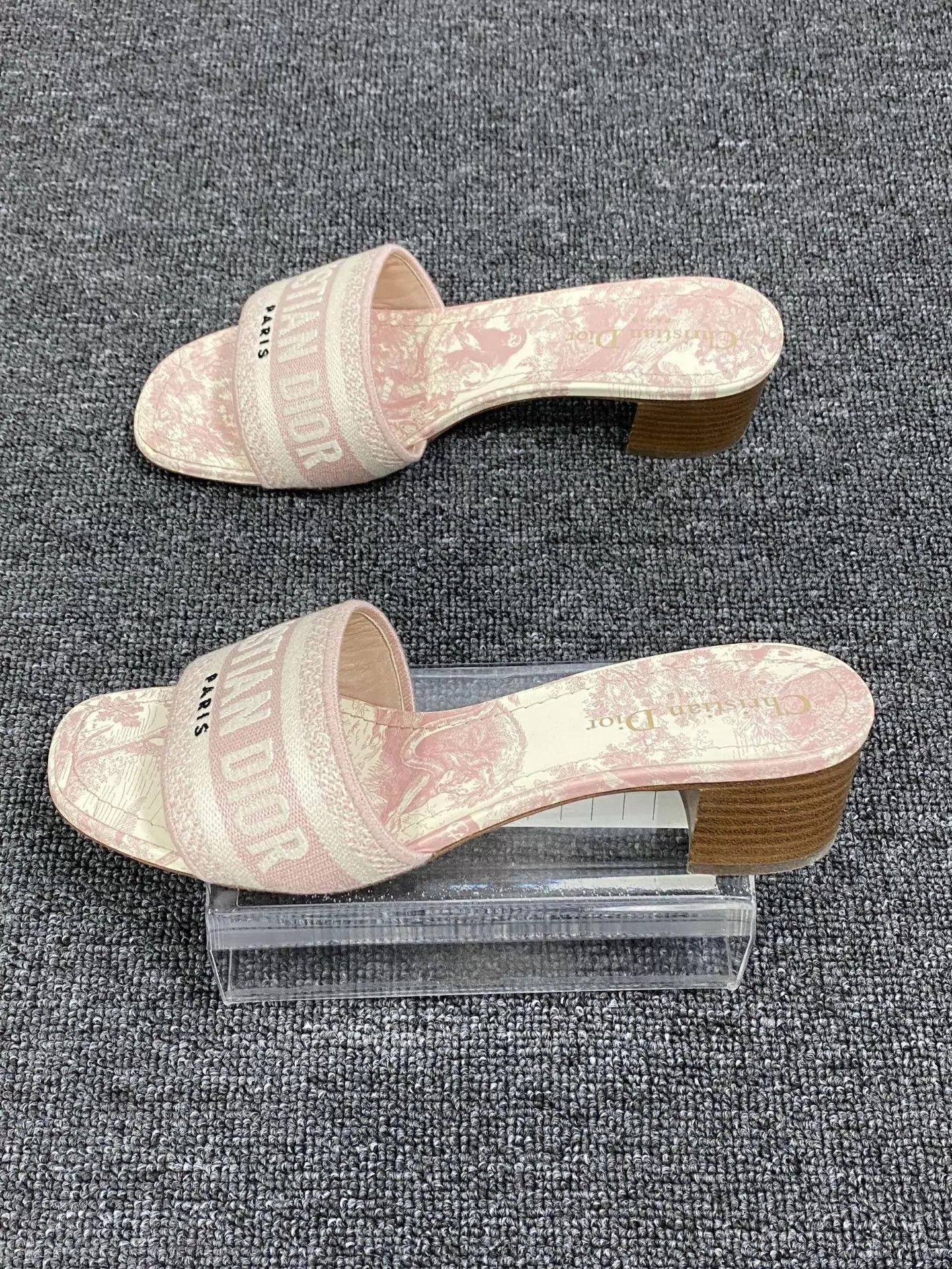 Dior Dior Pink Zoo Embroidery Logo High Heel Slipper Size US 7.5 / IT 37.5 - 3 Thumbnail