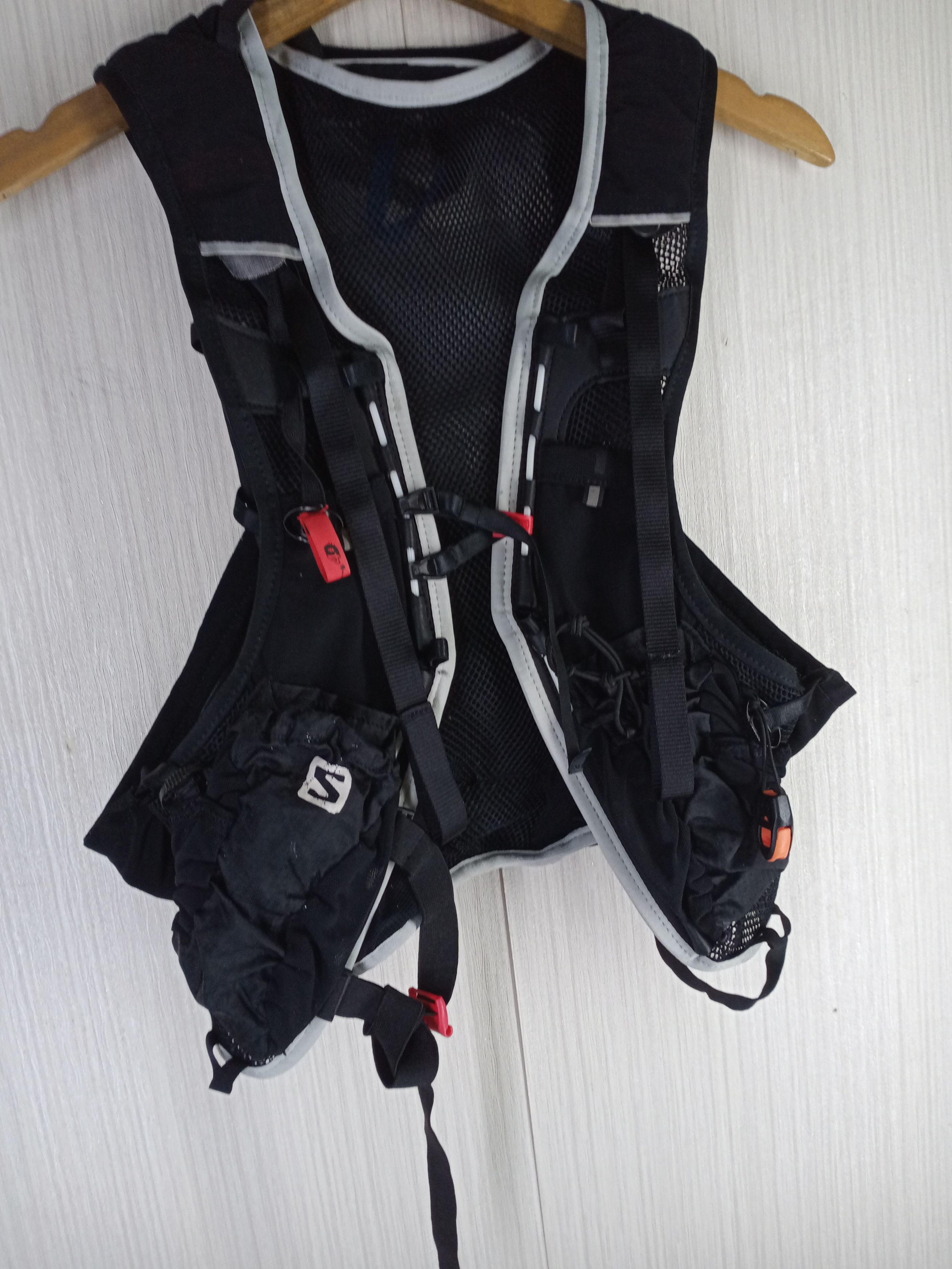 Salomon Rare SALOMON ADV SKIN 12 For Trail Tranning Vest Size US M / EU 48-50 / 2 - 3 Thumbnail