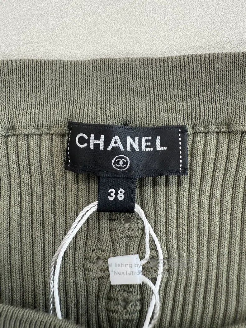 Chanel Chanel One-shoulder half-sleeved knitwear sweater Size XS / US 0-2 / IT 36-38 - 3 Thumbnail