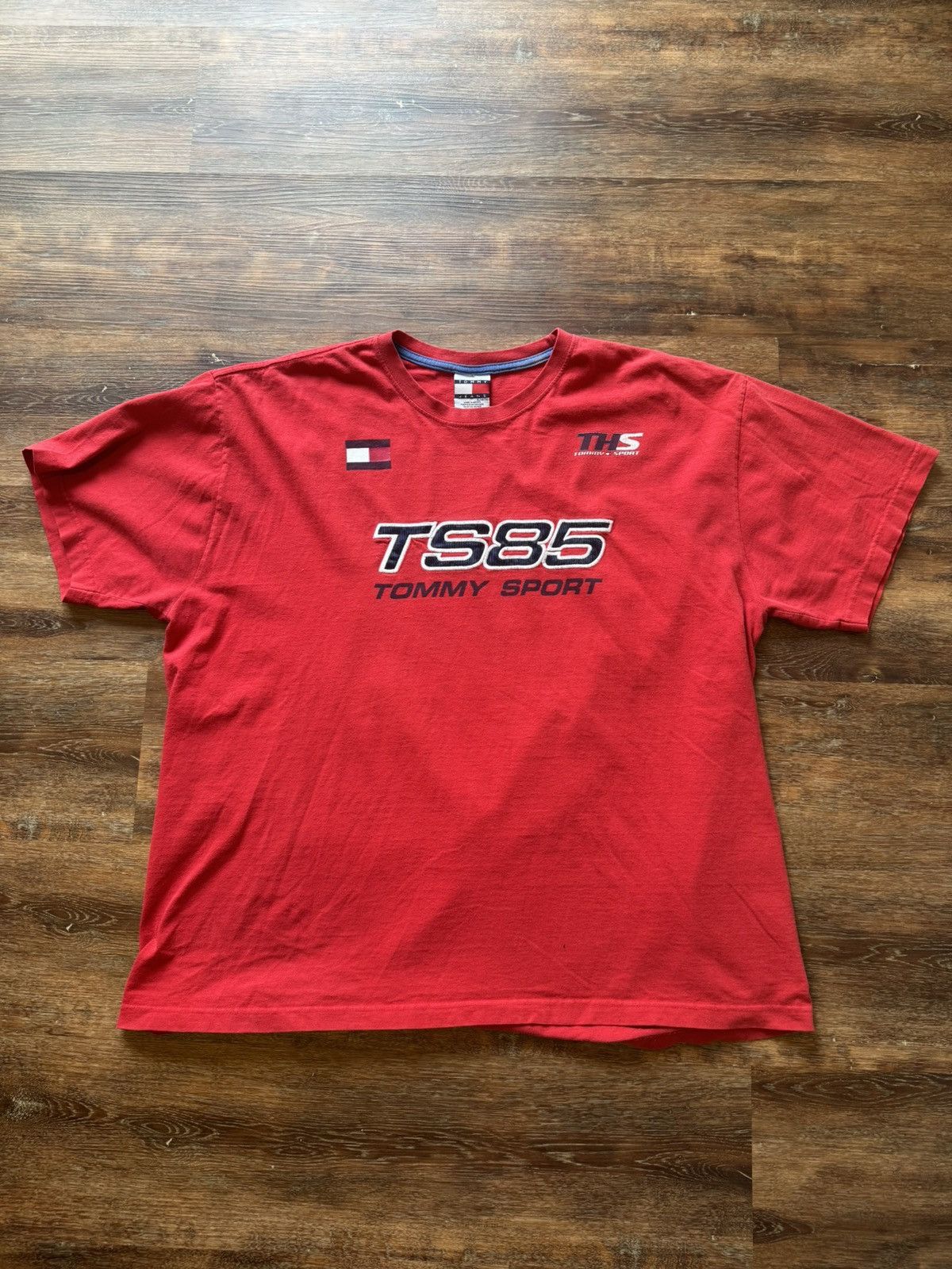 Tommy Hilfiger Vintage Tommy Hilfiger Sport tshirt Size US XL / EU 56 / 4 - 1 Thumbnail