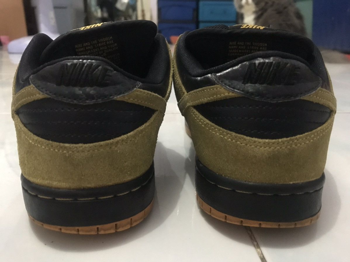 Nike Nike SB Dunk Low pro IOWA Size US 8.5 / EU 41-42 - 5 Thumbnail