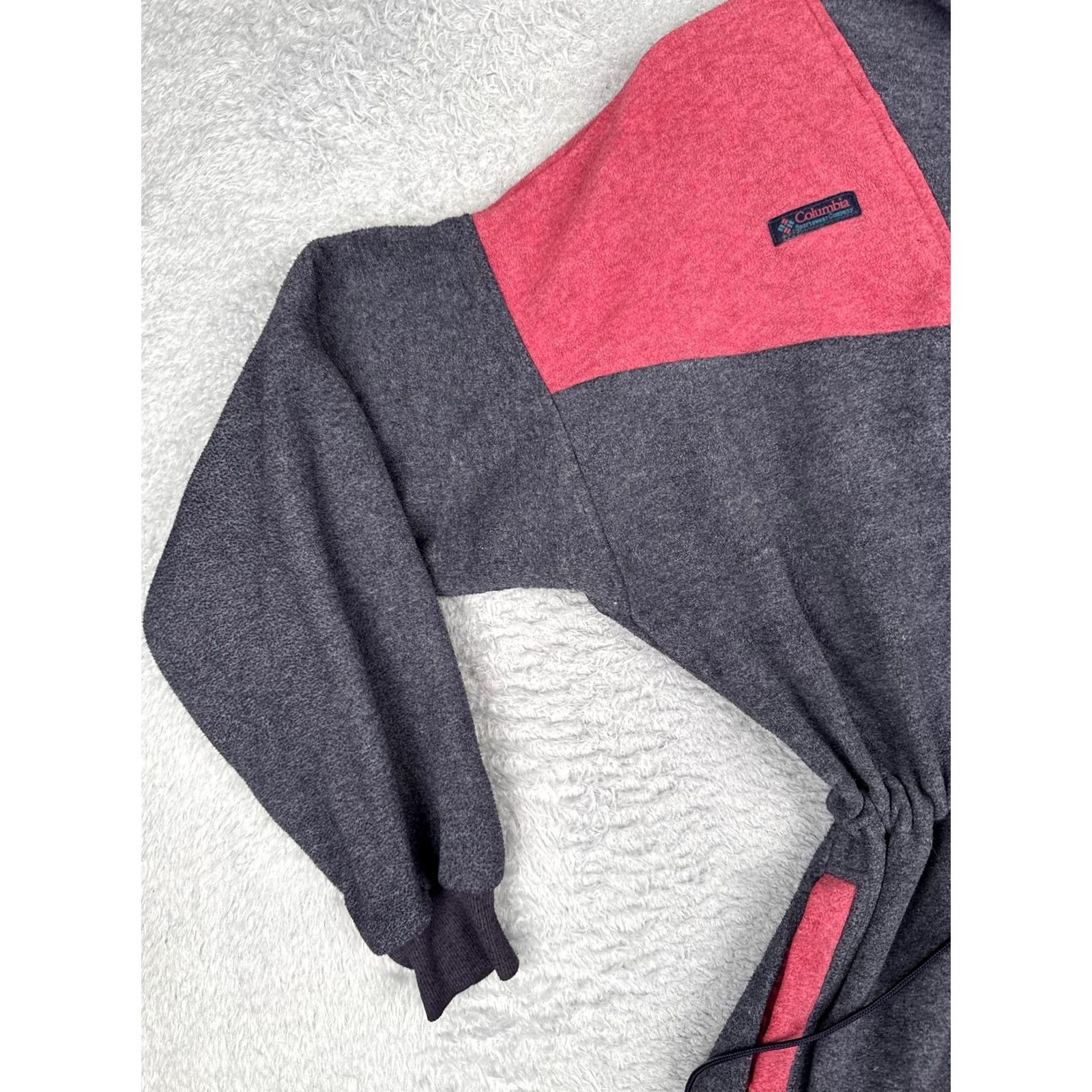Vintage VINTAGE Columbia Jacket Mens L Gray Red Hooded Fleece Full Zip Outdoor Warm Size US L / EU 52-54 / 3 - 3 Thumbnail