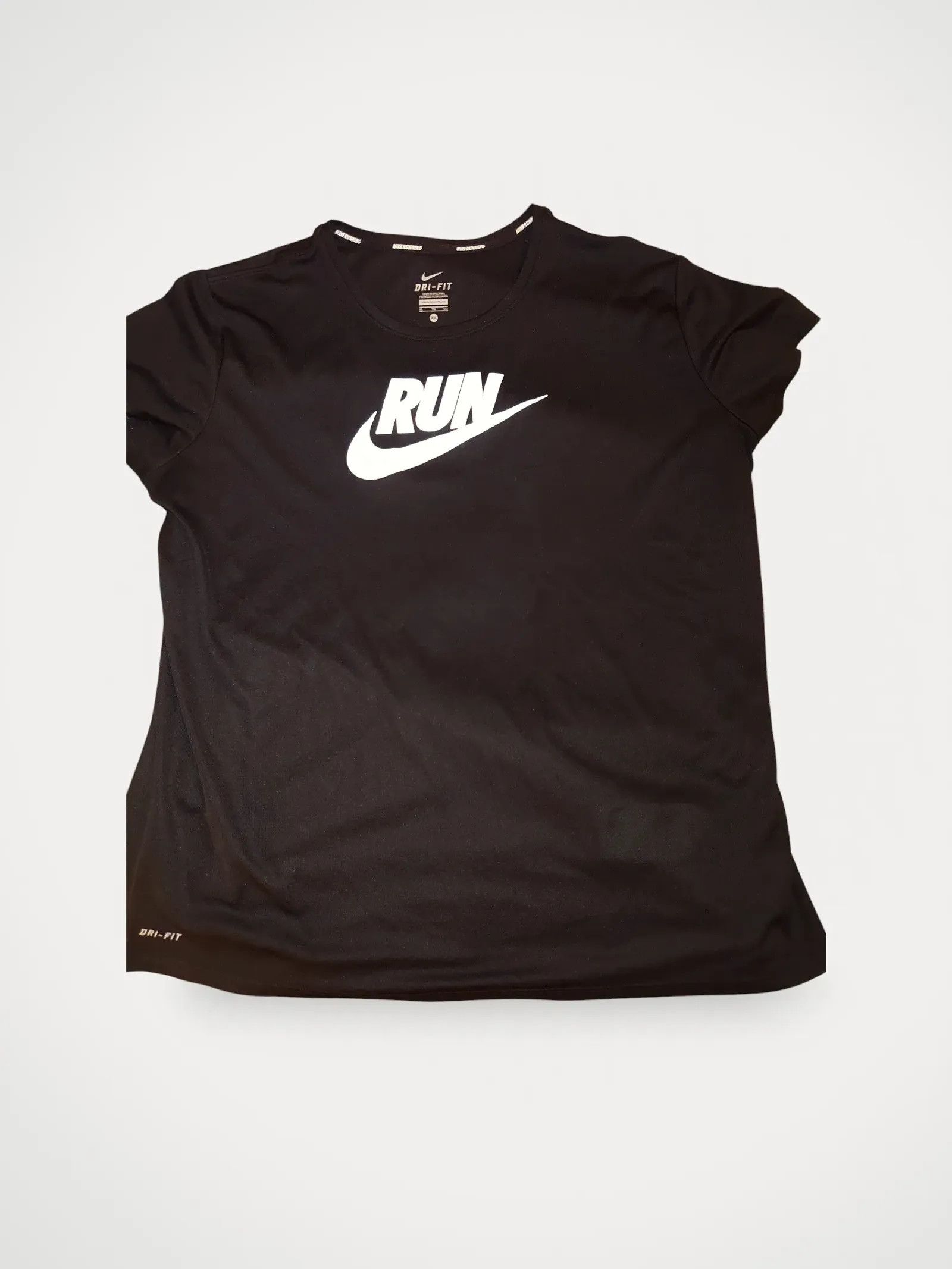 Nike Nike Nike Sweater Size XL / US 12-14 / IT 48-50 - 1 Thumbnail